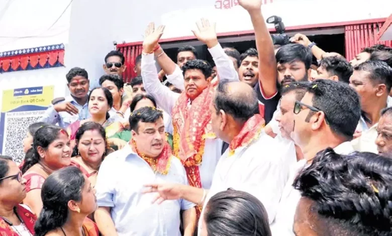 Das seeks divine blessings ahead of Lok Sabha elections in Odisha