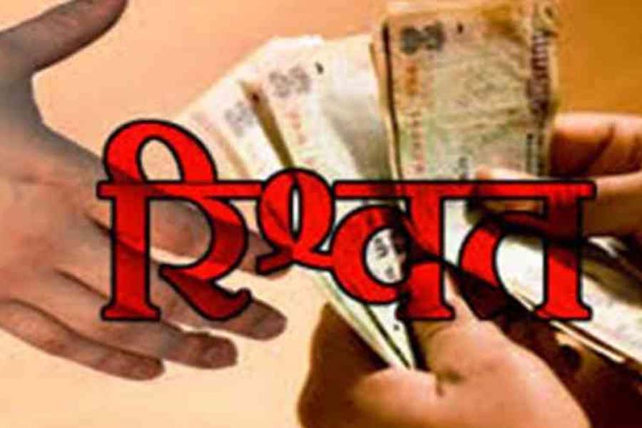 Retired police SI convicted for taking bribe