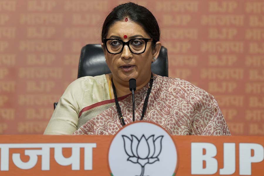 Haj Suvidha App launched, Haj Guide for 2024 released by Smriti Irani