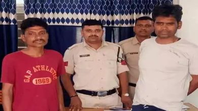 Recovery of Rs 800, 2 policemen jailed