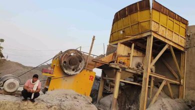 Woman dies after being hit by crusher, Mineral Department seals the machine