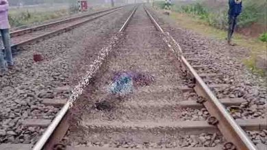 Dead body of young man found on railway track, sensation spread