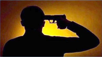 Constable shot himself while on duty with government rifle