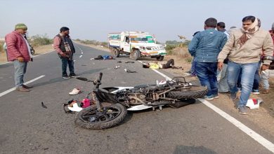 Kiriburu: Two motorcycles collide, four youths injured