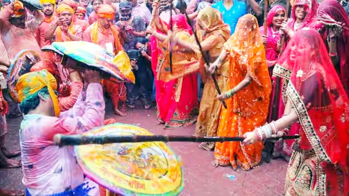 Lathmar Holi played in Nandgaon, know the reason behind it