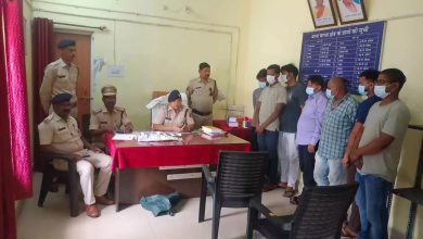 Gambling was going on in the house, 7 gamblers arrested in police raid