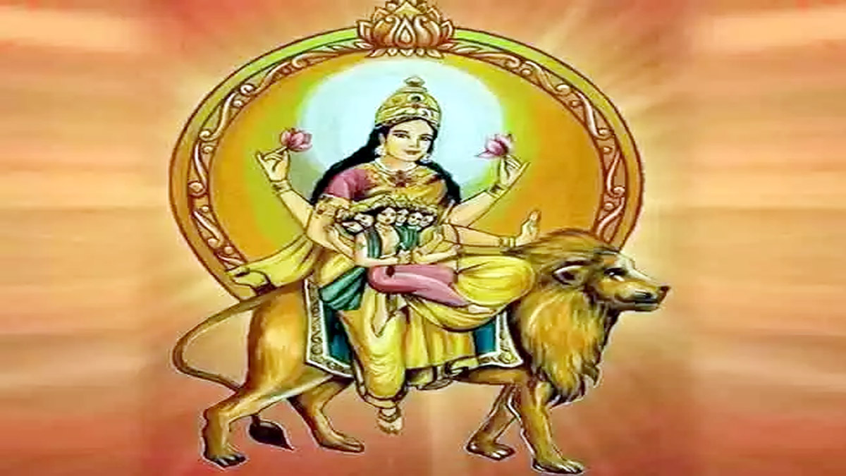 The fifth day of Chaitra Navratri is an auspicious time to worship Goddess Skandamata