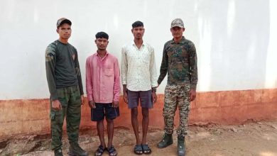 2 Naxalites arrested in DRG and CRPF siege