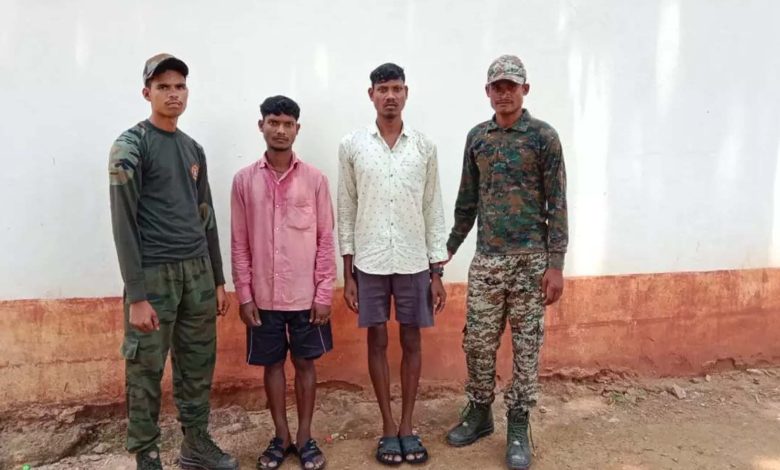 2 Naxalites arrested in DRG and CRPF siege