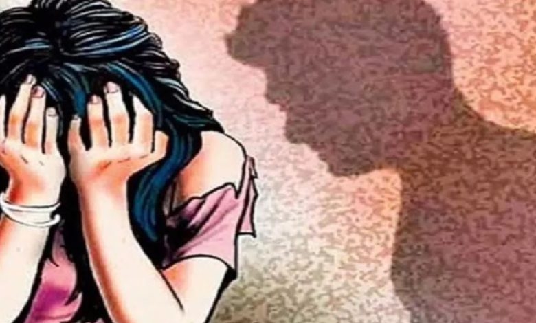 Molested a girl after entering the house, report filed