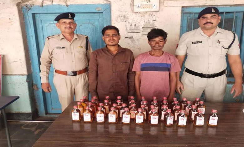 Used to roam around with liquor on bike, police caught turtle