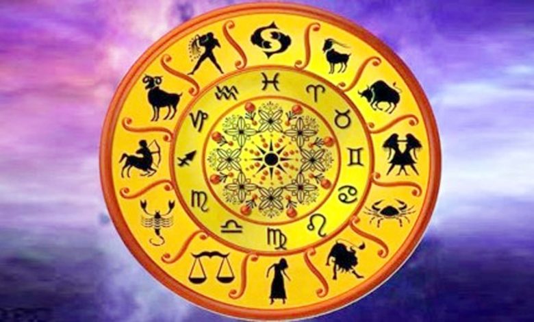 These 5 zodiac signs will be prosperous due to Shash Rajyoga on Saturday