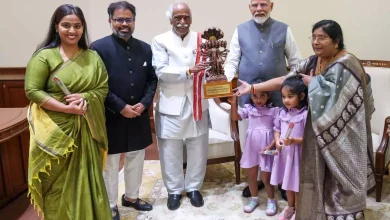 Haryana Governor met the Prime Minister along with his family
