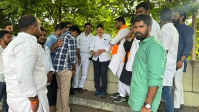 Telangana News: BJYM demands job calendar, Reddy condemns lathichargeTelangana News: BJYM demands job calendar, Reddy condemns lathicharge