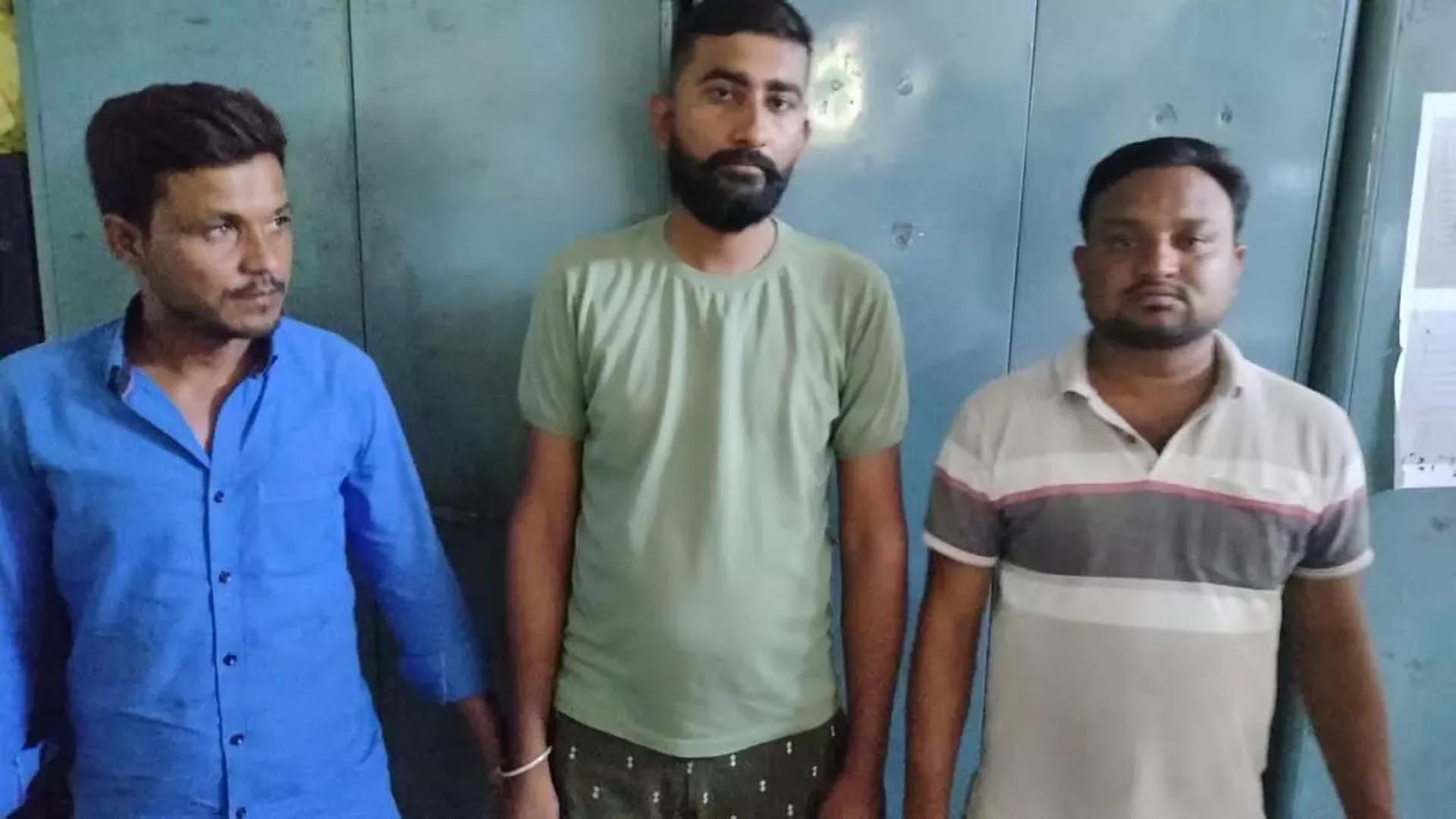 Sand mafia committed murder in Raipur, three arrested