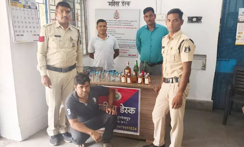 Alcohol smuggling: Youth arrested for supplying beer bottles