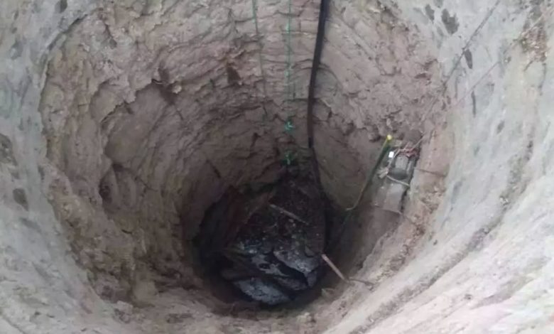 Jhansi News: 4 people fell into the well, one died a painful death