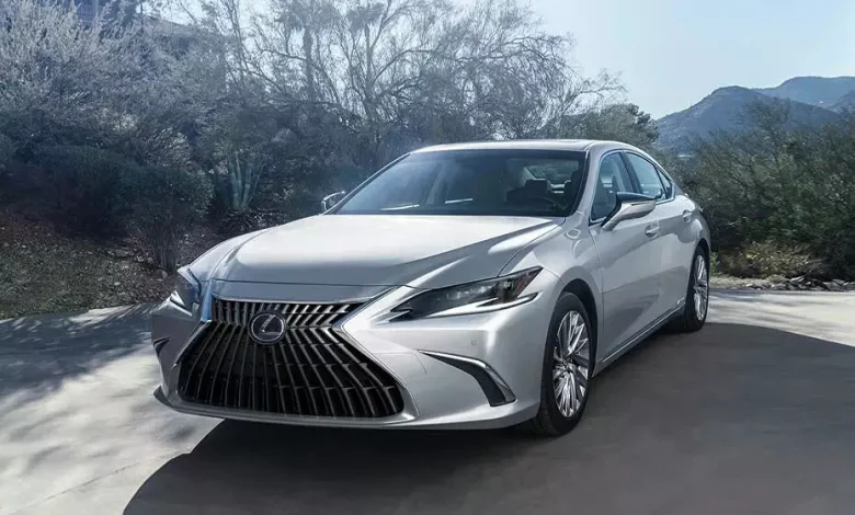 Lexus temporarily stops bookings for cars above Rs 2 crore