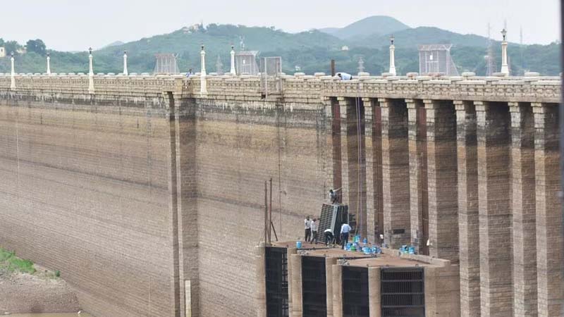 Karnataka: Panel of experts to investigate collapse of Tungabhadra dam's crest gate