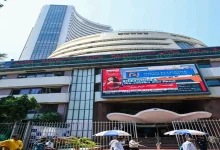 Heavy volatility in the stock market, Sensex and Nifty fell by about 1 percent