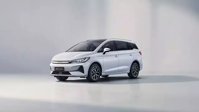 BYD eMax 7 will be launched in India on October 8, 2024