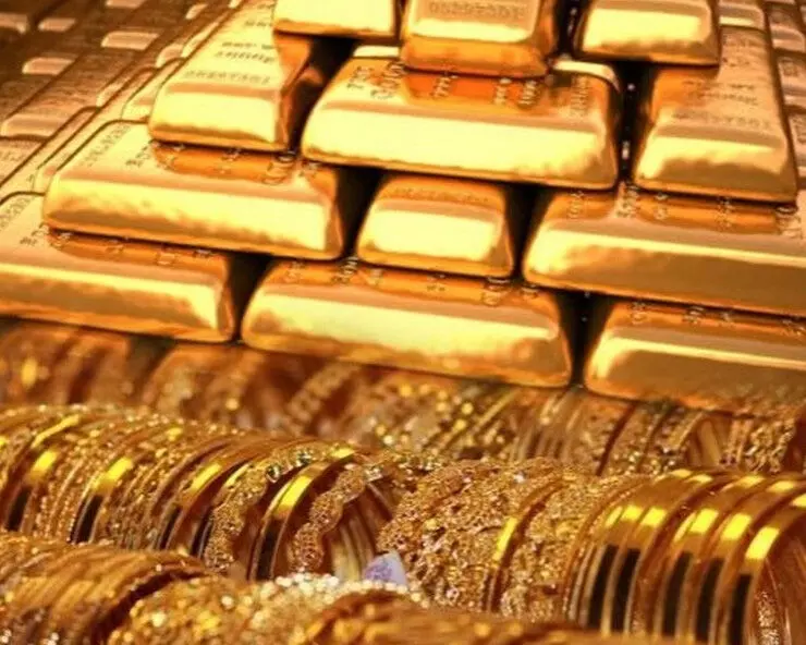 Biggest fall in gold prices in December