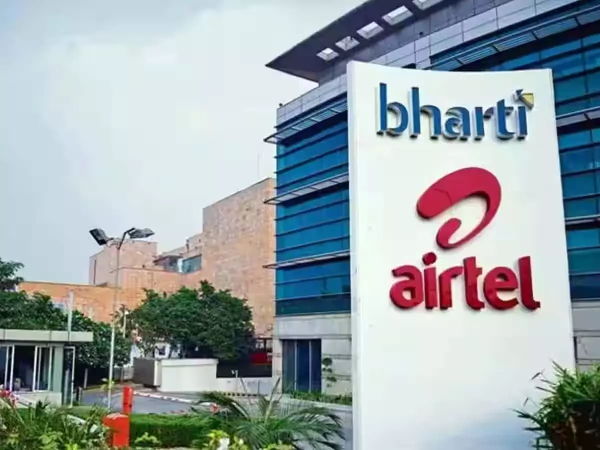 Bharti Airtel share price up 0.14%