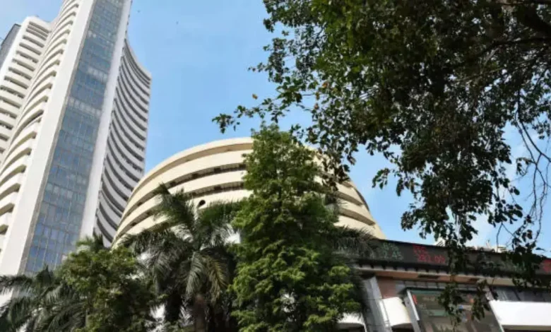 Stock market closed with gains, buying in IT stocks