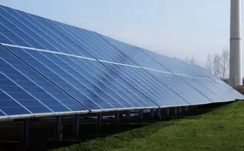 Reliance will start solar PV module factory this year