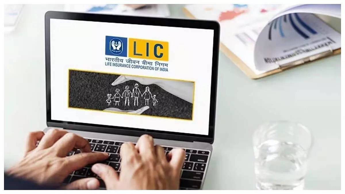 LIC's revenue rises to ₹2.23 lakh crore, Q1 profit up 5%