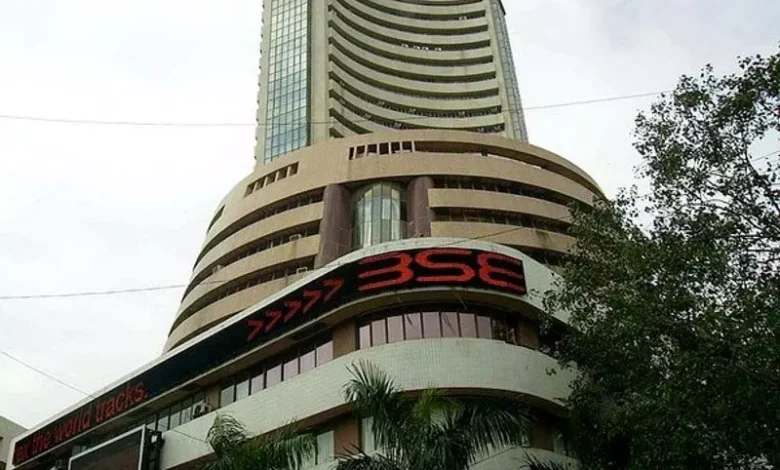Nifty-Sensex open flat amid Trump's tariff threat on Russian oil imports
