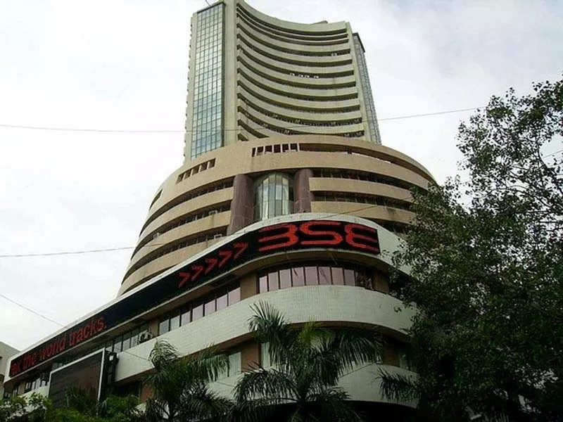 Nifty-Sensex open flat amid Trump's tariff threat on Russian oil imports