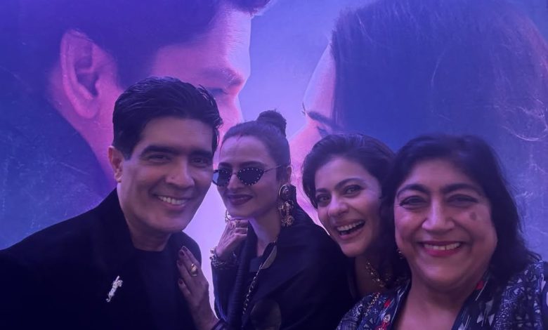 Gurinder Chadha had a special meeting with Rekha and Kajol upon reaching Mumbai