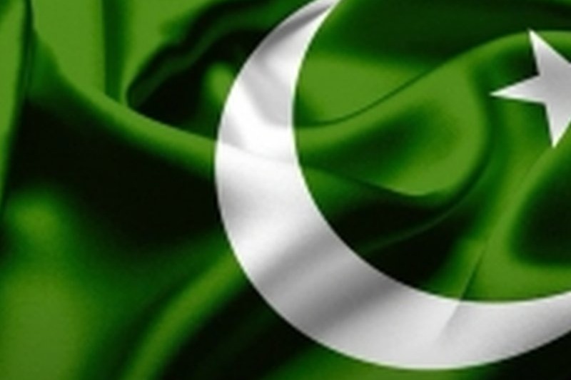 Pakistan's central bank bans cash foreign exchange sales