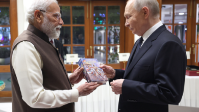 PM Modi gave special gifts to Putin, including a copy of the Bhagavad Gita in the Russian language
