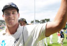 New Zealand all-rounder Doug Bracewell has retired from all forms of cricket.