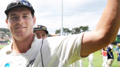 New Zealand all-rounder Doug Bracewell has retired from all forms of cricket.