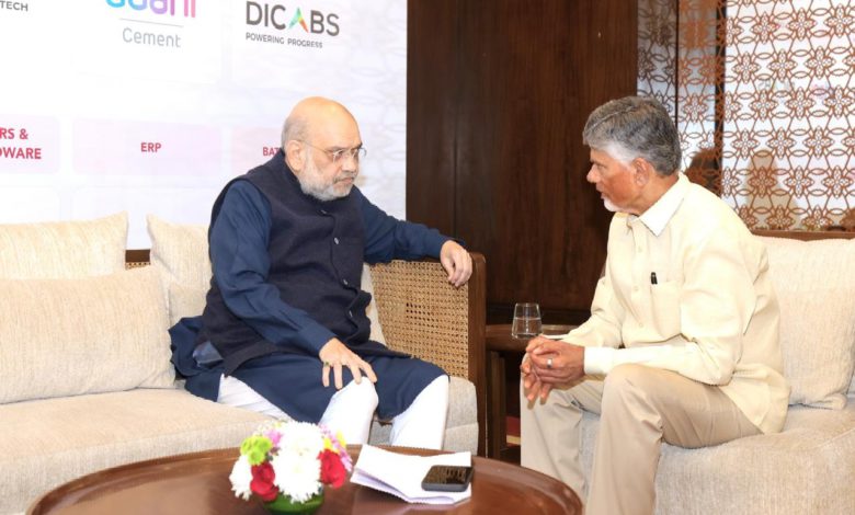 Naidu discussed development projects in Andhra Pradesh with Amit Shah
