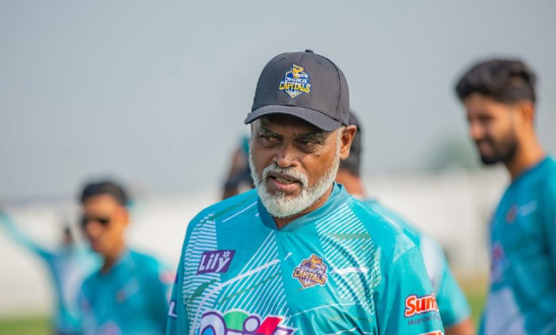 Dhaka Capitals assistant coach collapses before BPL match, dies