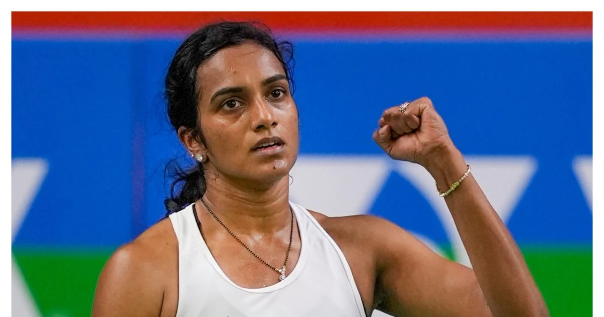 Saina Nehwal took Indian badminton to the world stage; Sindhu and Kohli praised her.