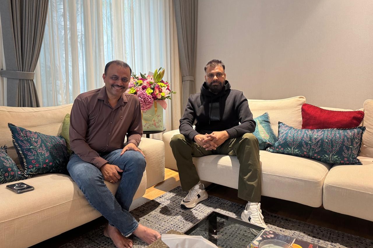 Producer Vishwaprasad meets Pawan Kalyan, new film projects in the news