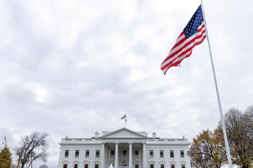 US policy hardens amid talks on Iran