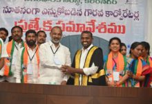 vTelangana civic polls: BJP wins mayoral post in Karimnagar, Congress wins in Nizamabad