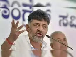 Karnataka mulls over mobile ban in schools, Deputy CM Shivakumar's statement