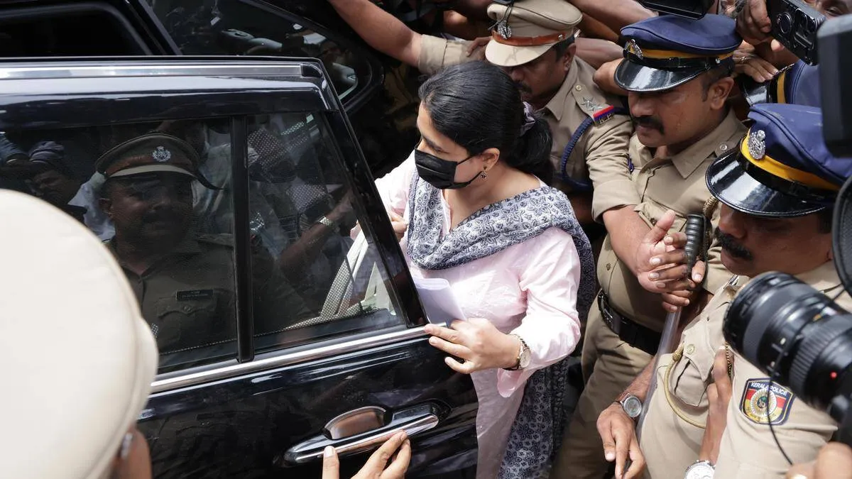 ED's major move: Scrutiny of hundreds of documents concerning Veena Vijayan