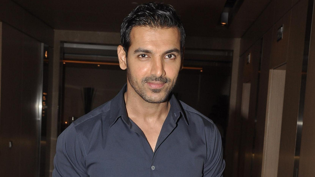 John Abraham's unique story: When the actor ate 4 chapatis at once