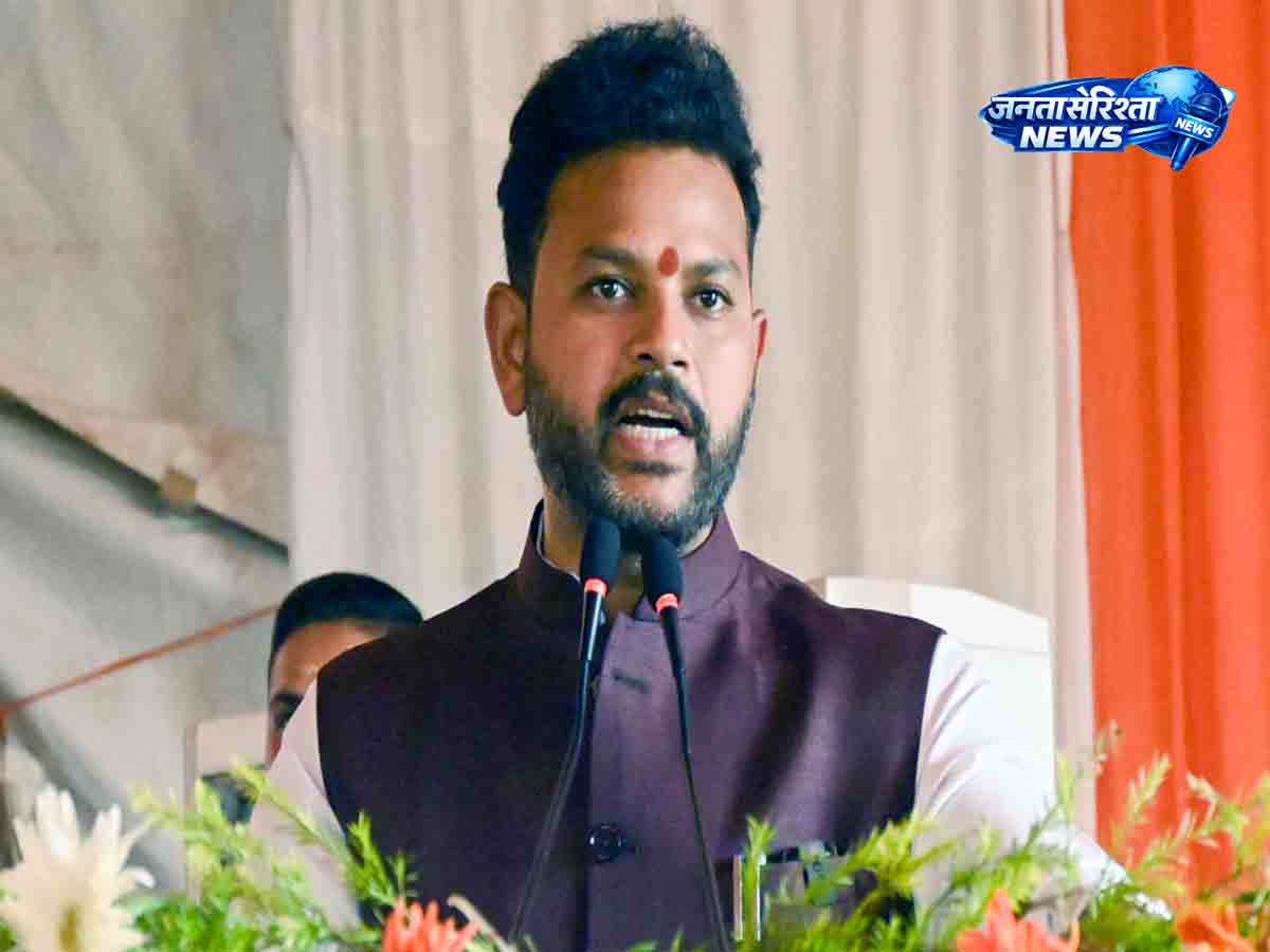 104 airports in the country are on renewable energy, Aviation Minister gave information